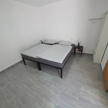 Budget Apartment Lelo Center 4 Osijek Exterior photo